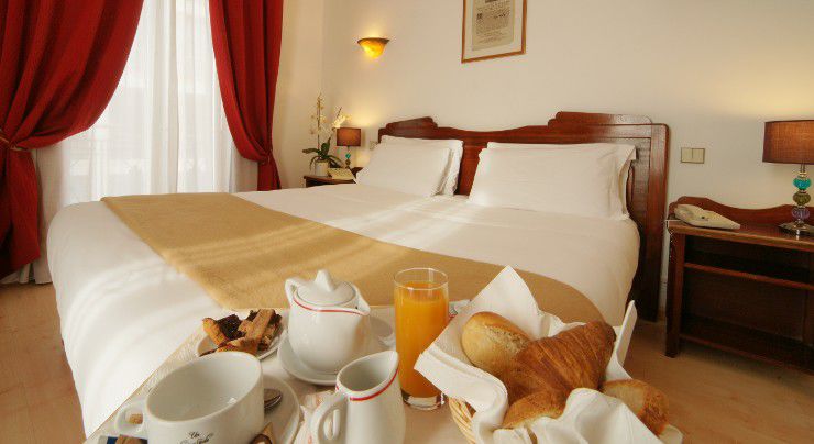 Ambassador-Monaco Hotel Phòng bức ảnh