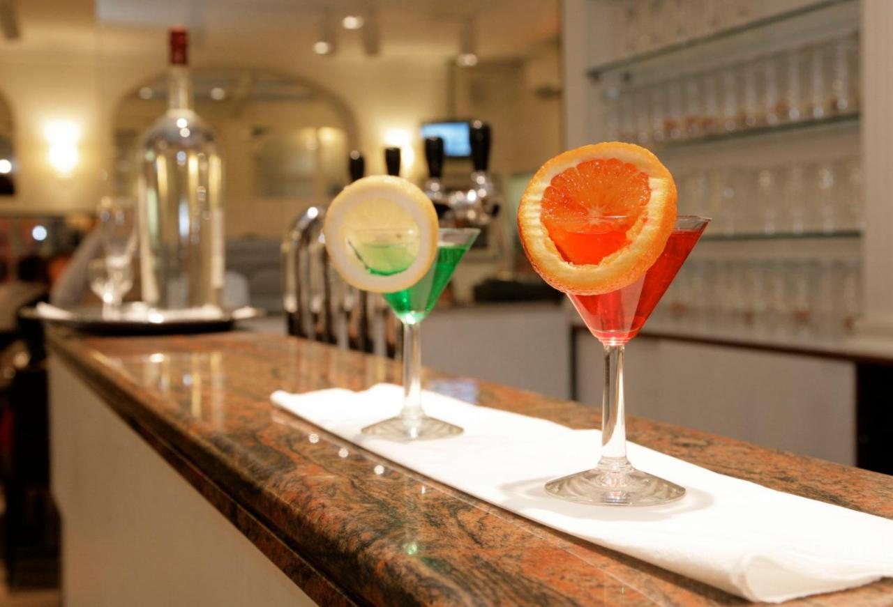 Ambassador-Monaco Hotel Nhà hàng bức ảnh